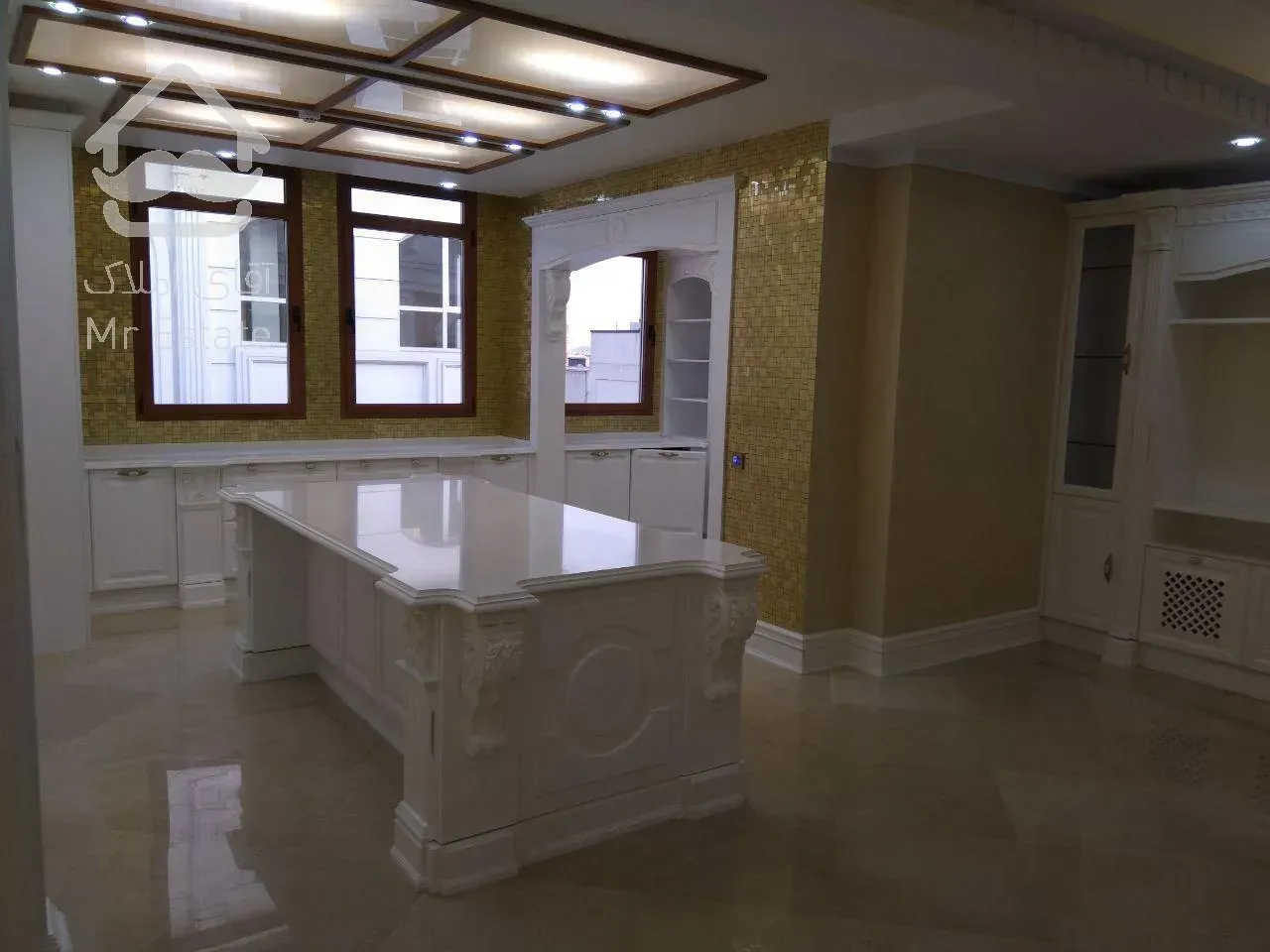 269 متر نوساز در فرمانیه سنبل