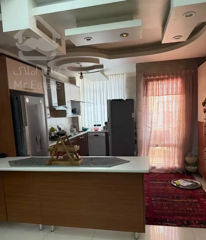 ۱۱۰متر. ۲خواب. فول. آلاله شرقی. ۶ساله