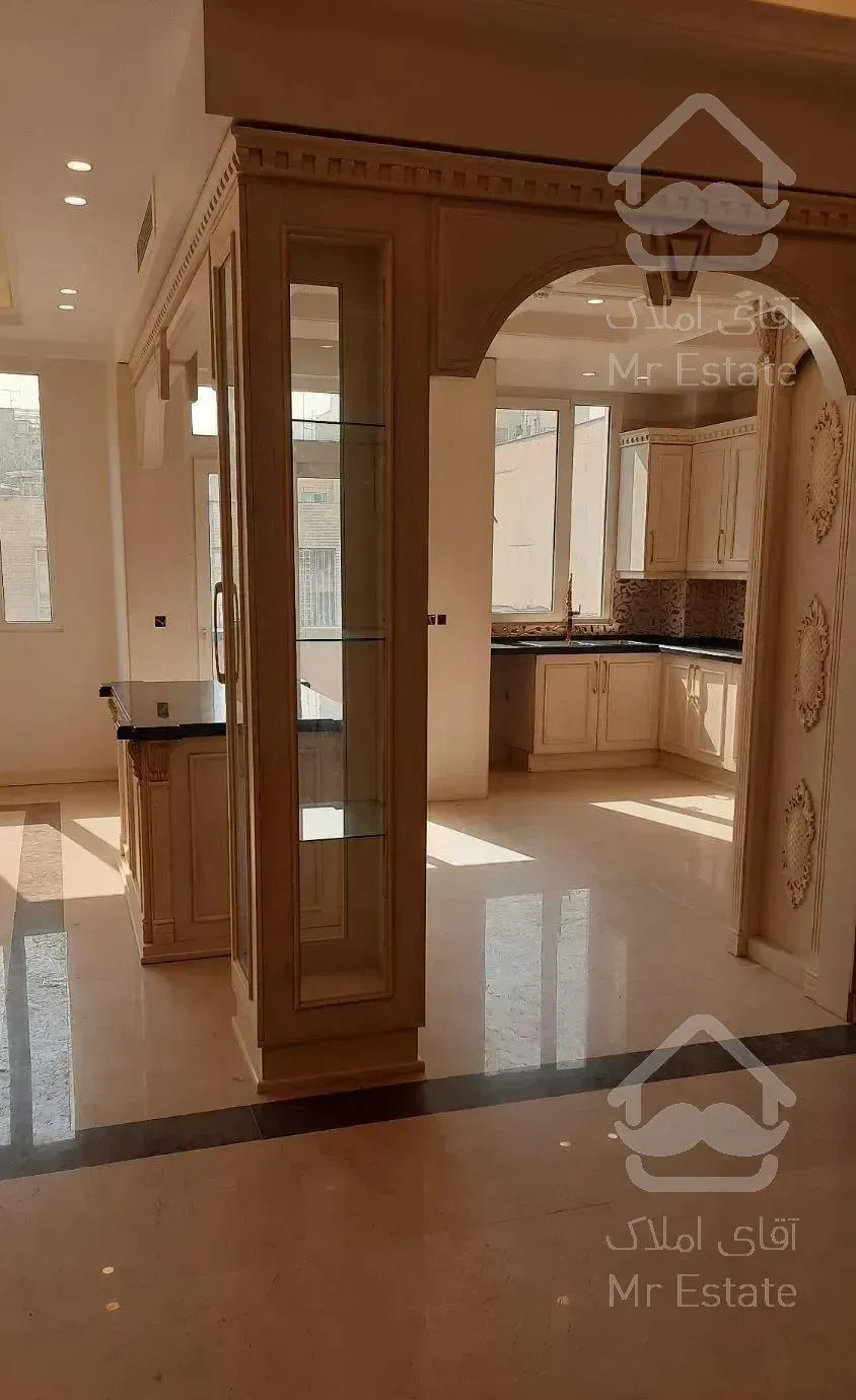 ۱۴۰ متر فلکه اول تهرانپارس