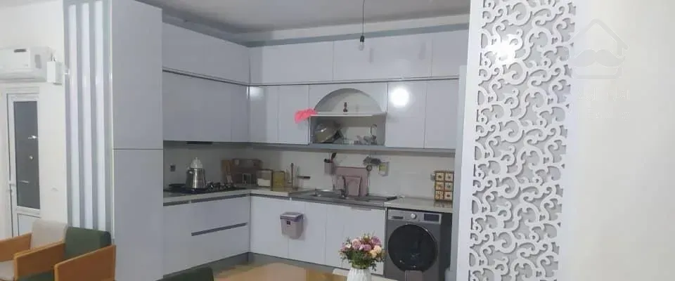 آپارتمان خیابان 60متر آفتاب هشتم 90متر