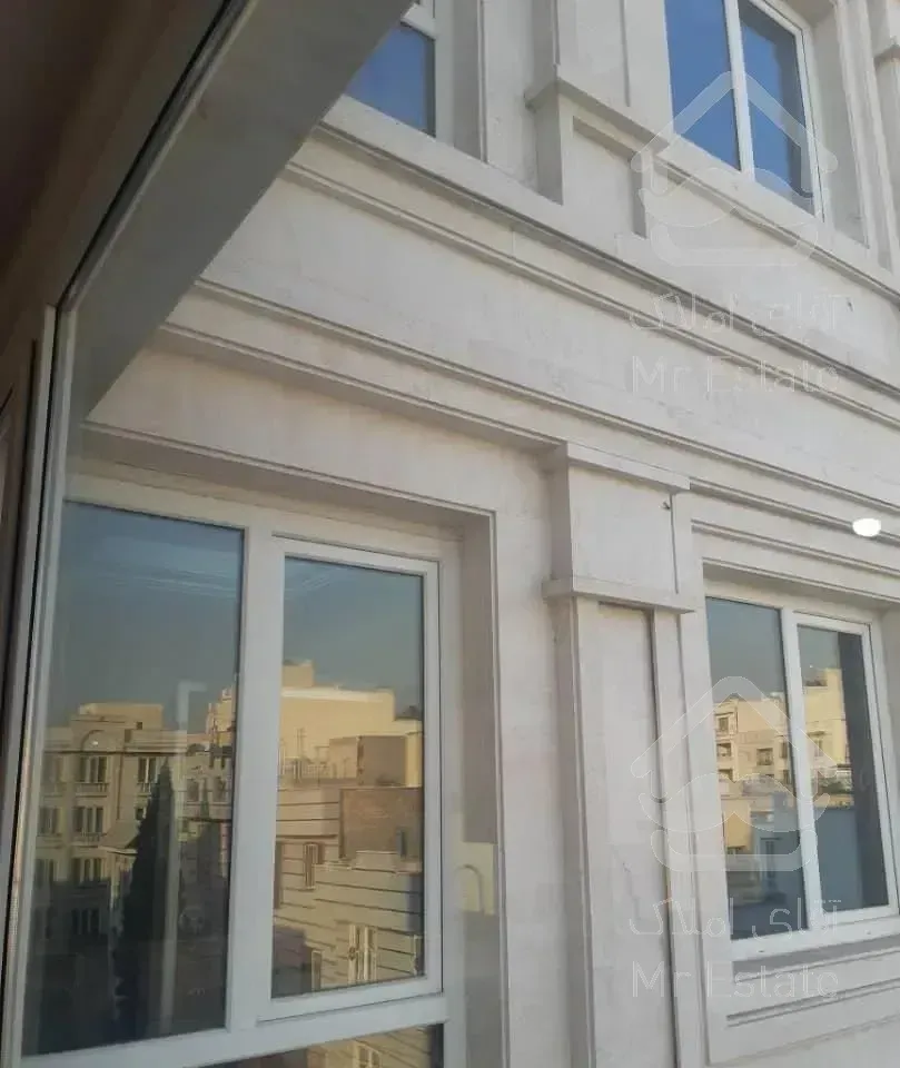 کاخ سازان 114 م  اختیاریه اشرافی اعیانی تکواحد1401