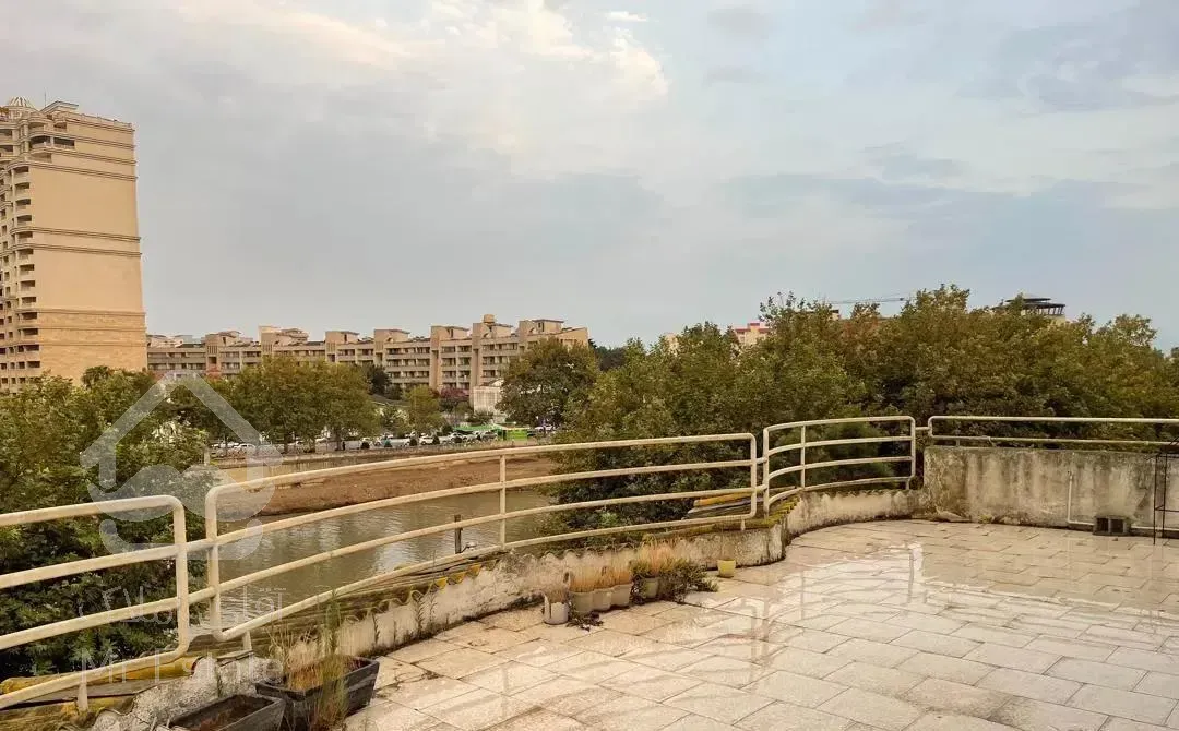 پنت دو خواب با ویو رودخانه