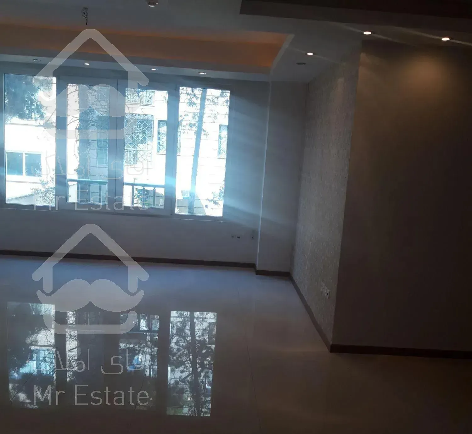 ۹۵ متر ۲ خواب  شیک م مادر . شاه نظری