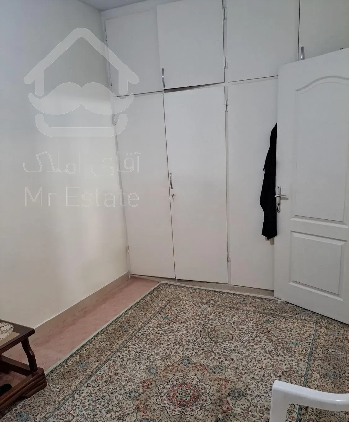 ۹۳متر خ حسین علی بابایی با پارکینگ