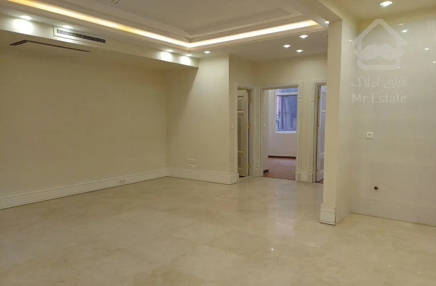 آپارتمان ۱۰۵ متر+۷۰متر حیاط اختصاصی نیاوران