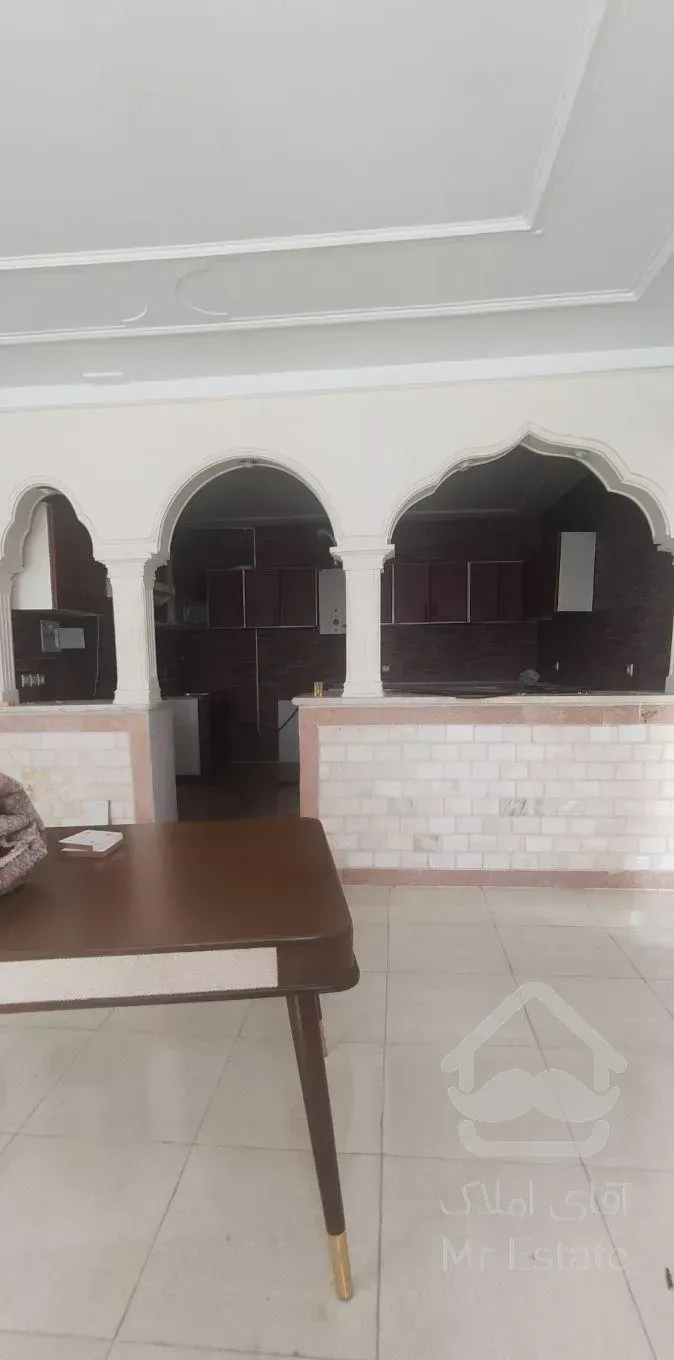 رهن آپارتمان ۸۸ متری ۲ خوابه طبقه ۳ در عبدل‌آباد