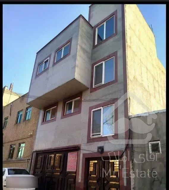 فروش آپارتمان ۲۵۰ متری .3طبقه