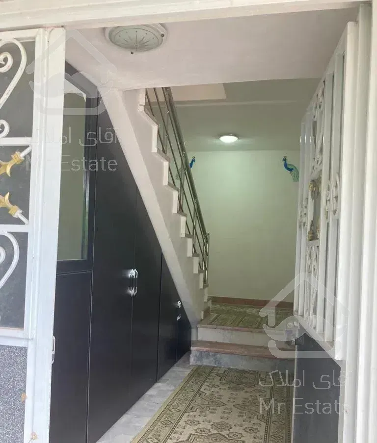 فروش ویلای ۳۰۰متری حیاط دار درکتالم