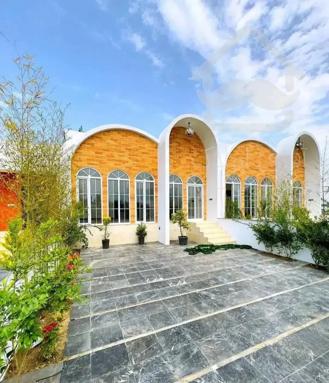 باغچه نقلی باسند تکبرگ۱۸۰زمین۸۵بنا/دوخوابه ویوجنگل