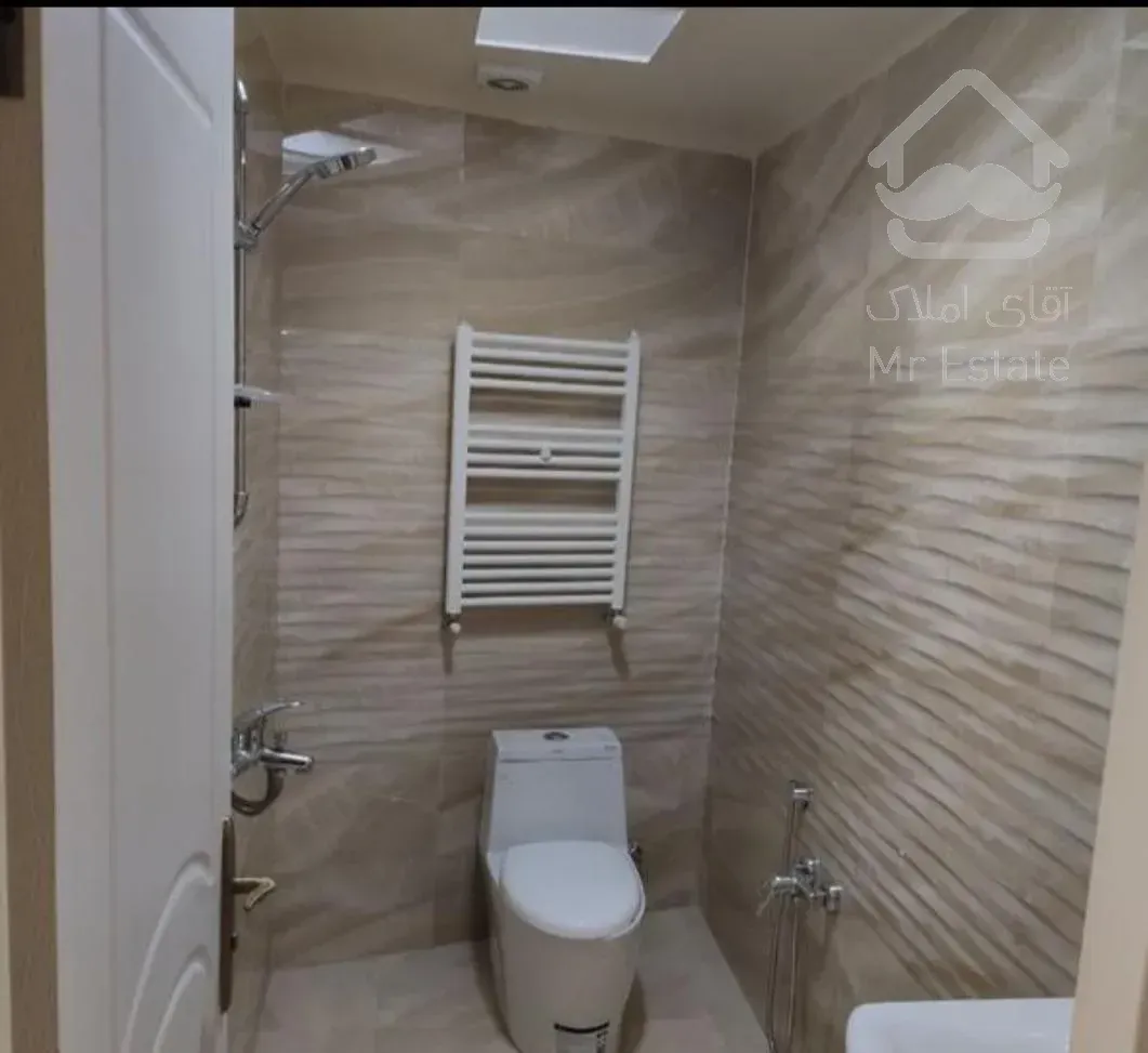 آپارتمان ۱۴۷ متری تک واحدی نوساز کلید نخورده