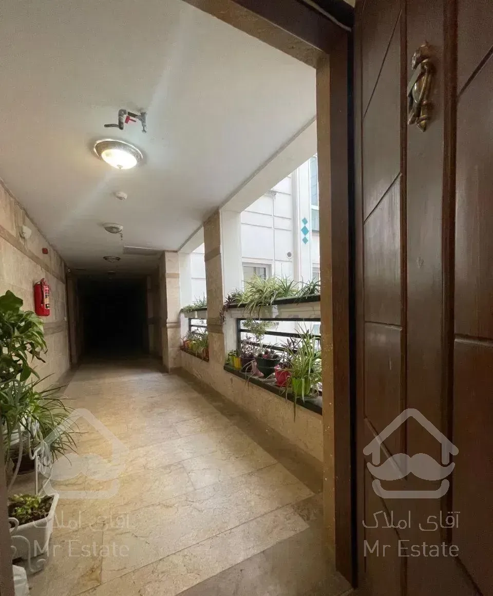 شاهین شمالی خیام ۱۰۳متر