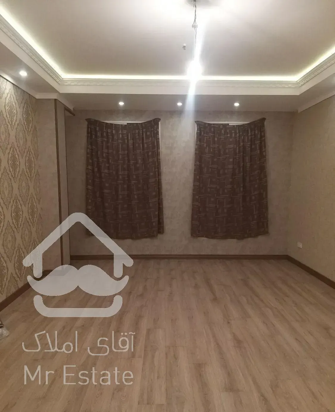 اپارتمان شیک ۱۰۰متری