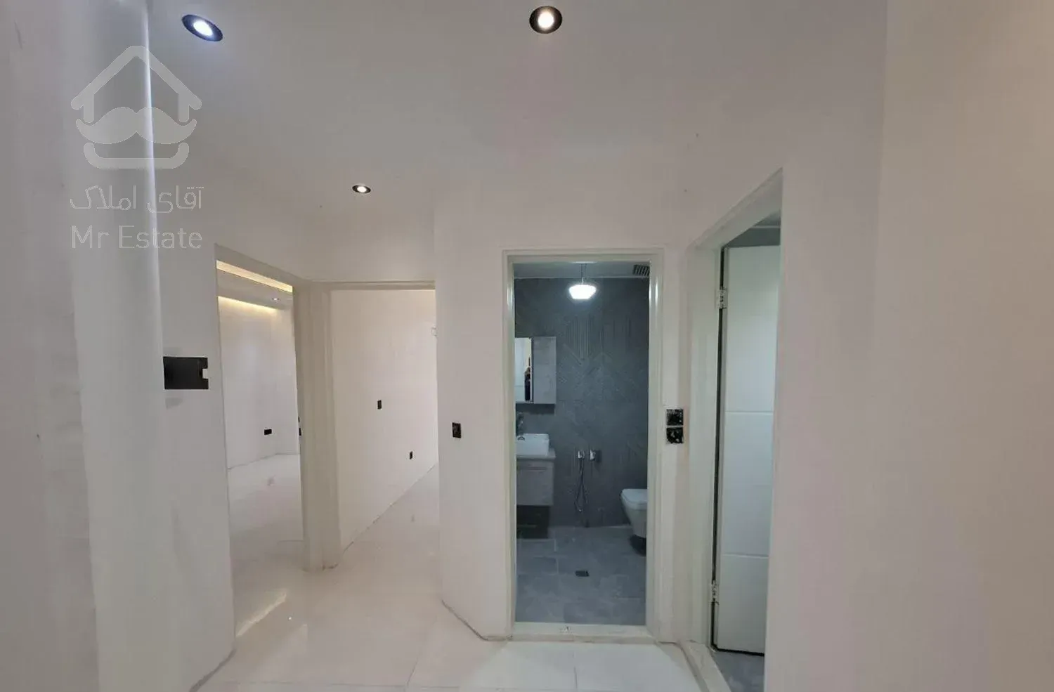 رهن واحد ۱۲۰ متری نوساز طالقانی