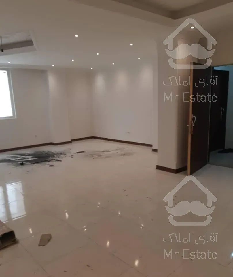 آپارتمان ۱۰۰ متر ۲ خواب(خیابان امام خمینی)