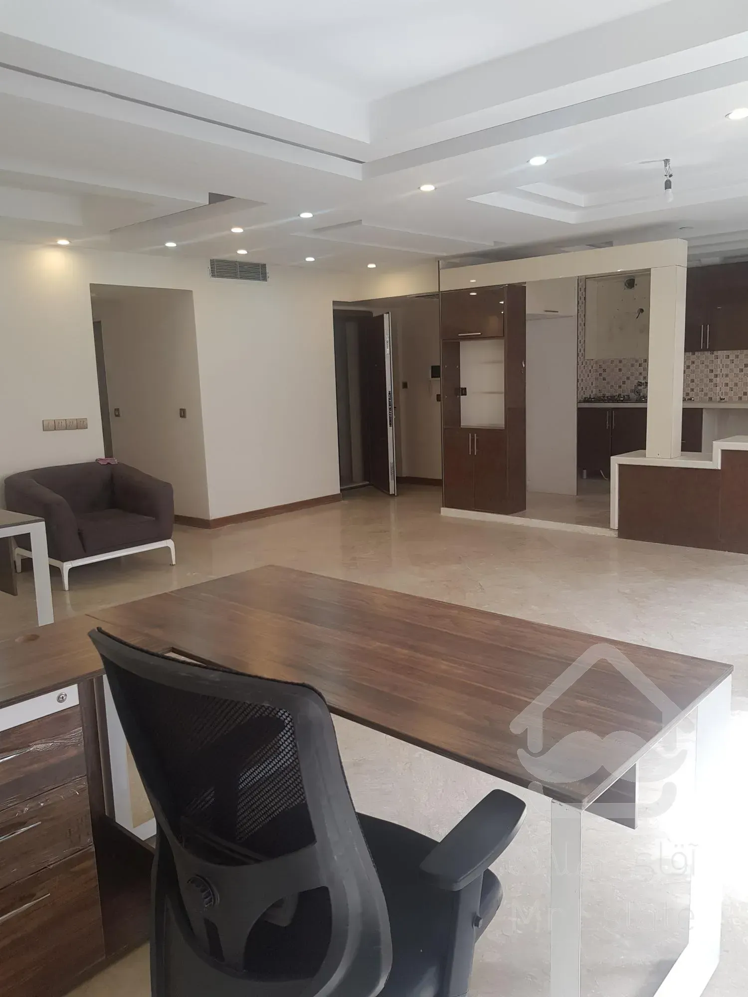 آپارتمان ۱۱۴ متری واقع در سعادت آباد