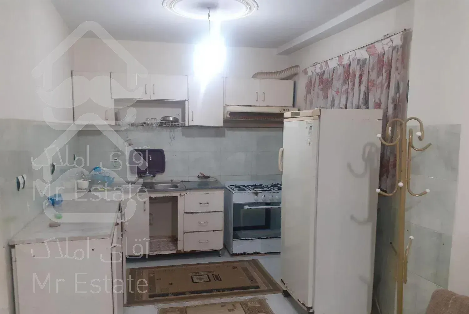 دوخوابه مبله باپارکنینگ تمیز امن