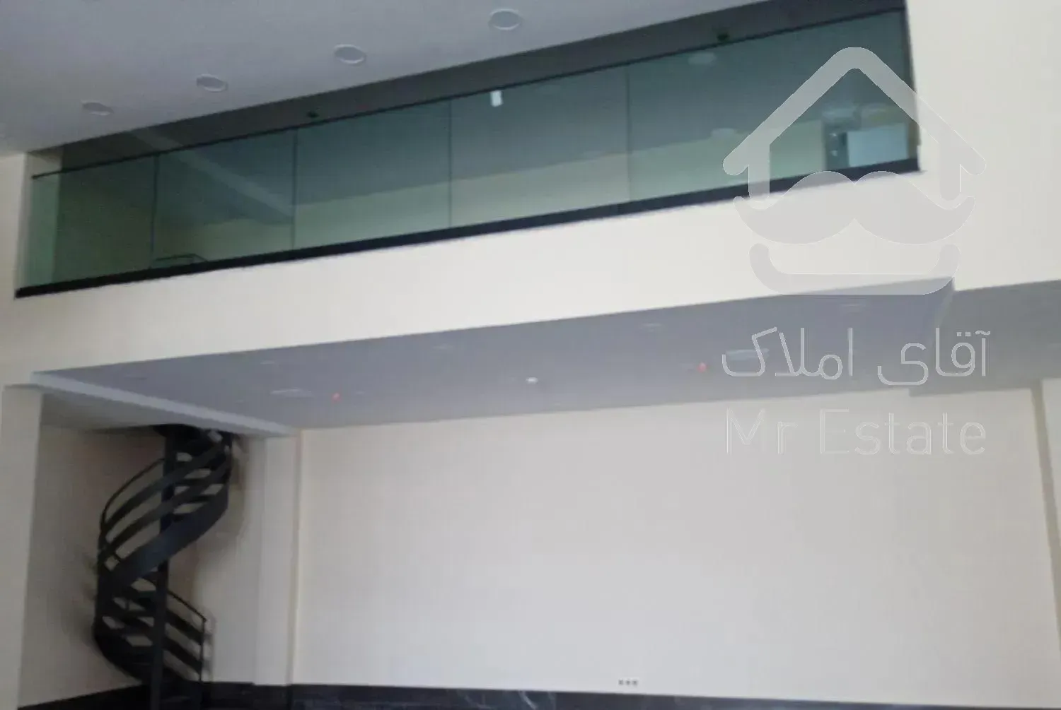 اجاره مغازه ۲۰۰ متری در بر بلوار اصلی کوهک++