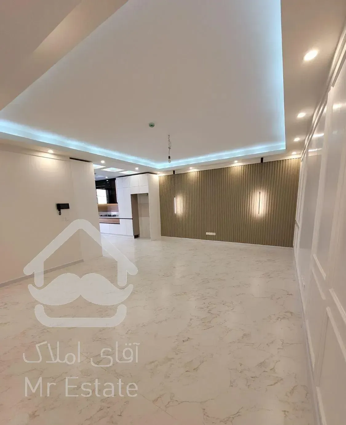 آپادانا / نیلوفر ۹۲ متر دو خوابه نوساز  شیک