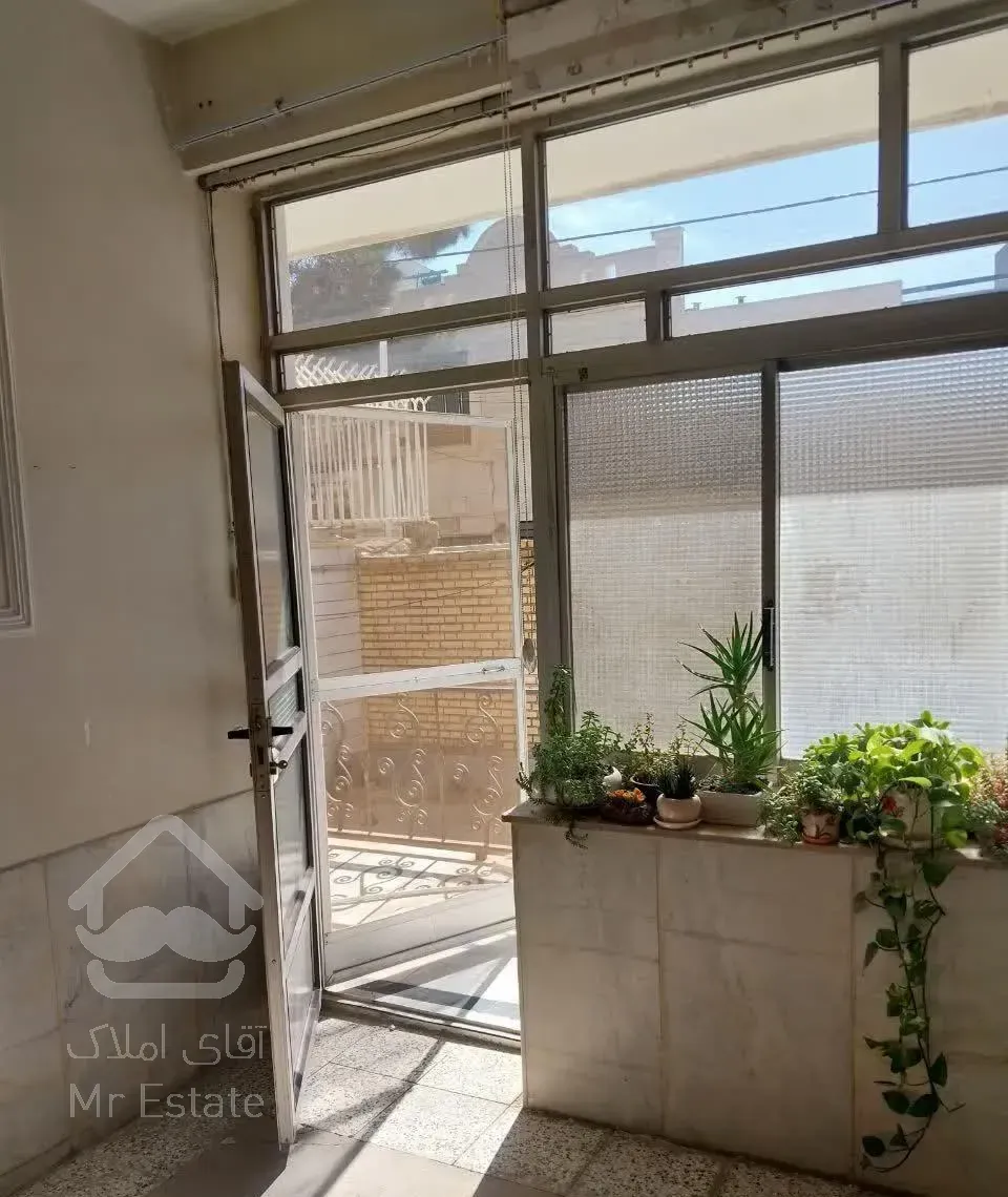 اجاره آپارتمان ۱۳۰ متری خیابان سراب