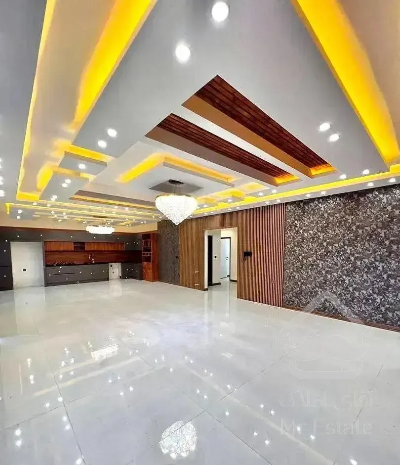 ۱۵۰متری/سالن پرده خور/لاکچری/بازسازی