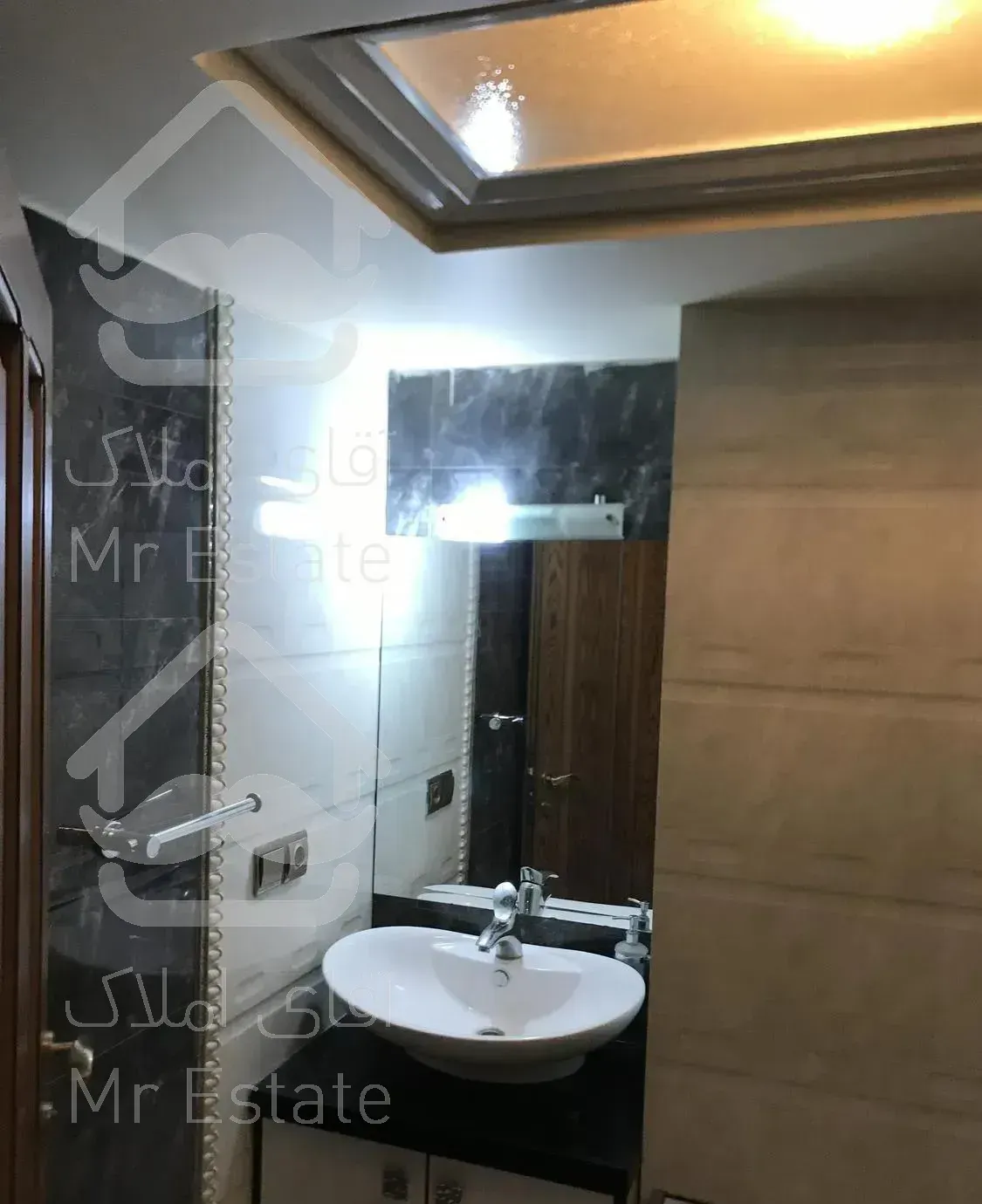 ونک شیراز شمالی آپارتمان ۲۴۰ متر ۳ خواب