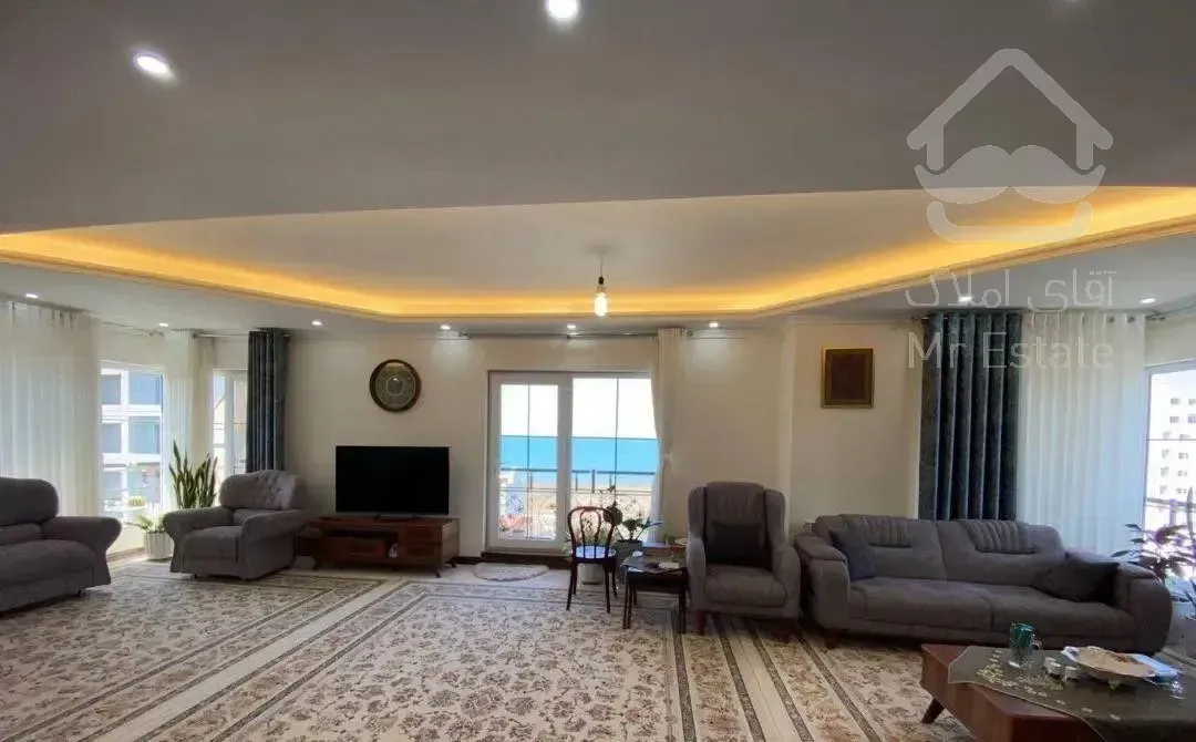 آپارتمان ساحلی لوکس تک واحدی ۱۵۰متری ۳خواب