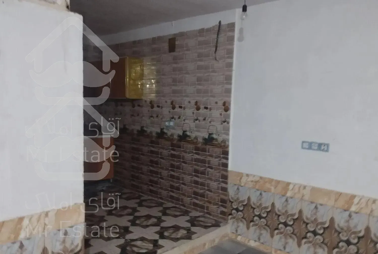 فروش خانه دوطبقه در عین دو