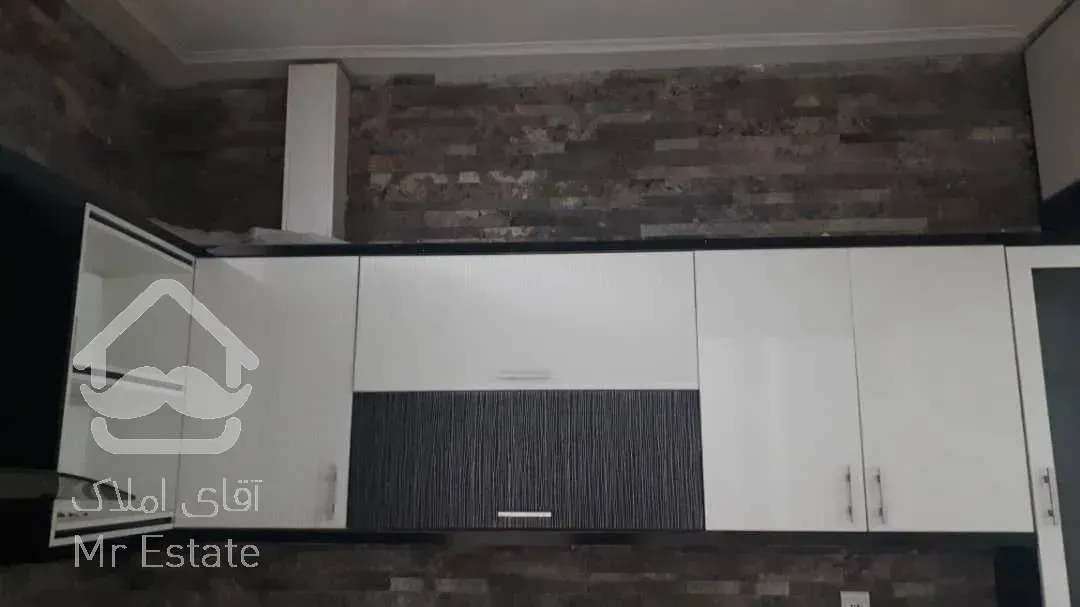 منزل ویلایی هنرستان دو طبقه