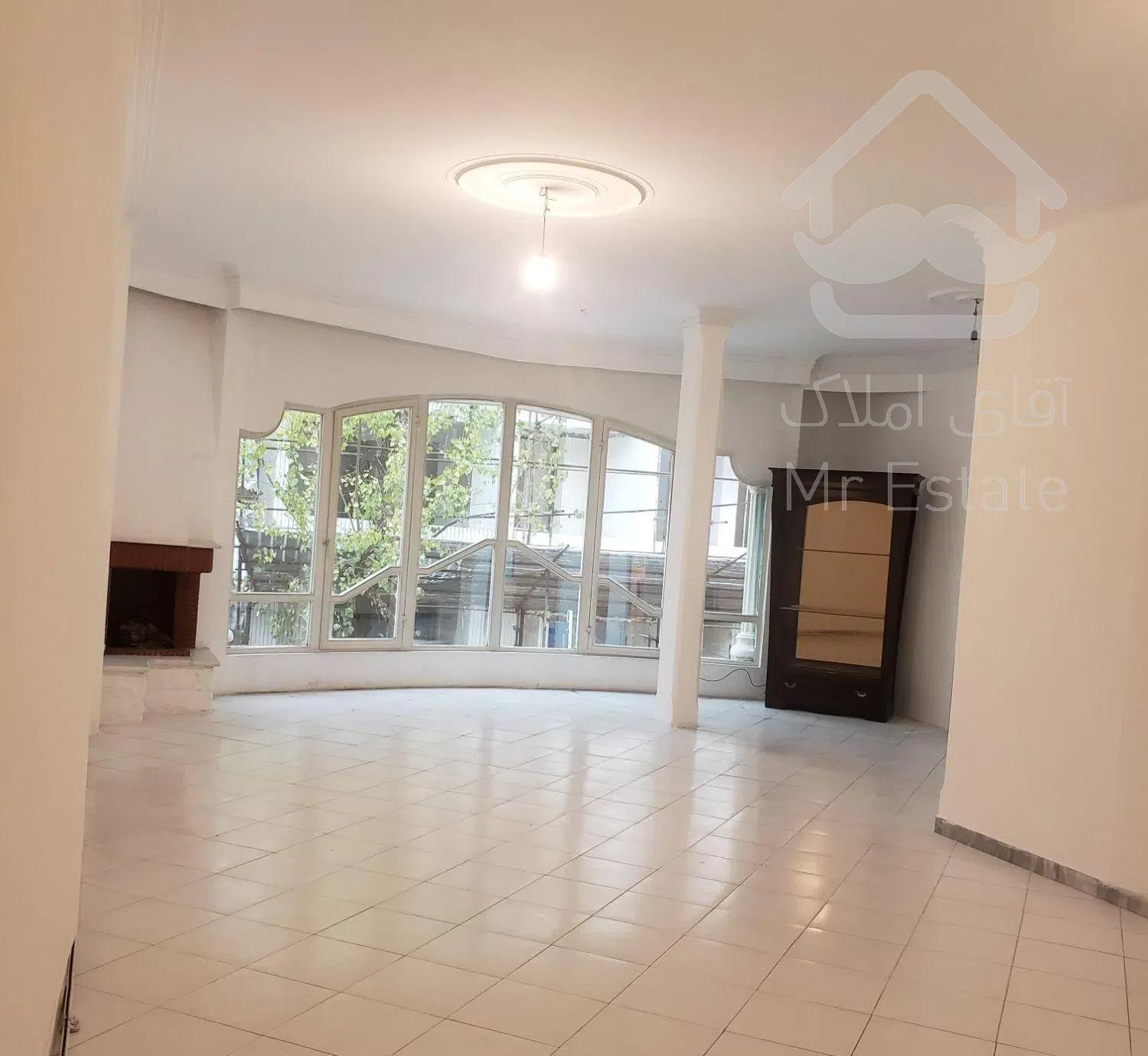 اندرزگو/ ۱۵۰ متر/ دو خواب