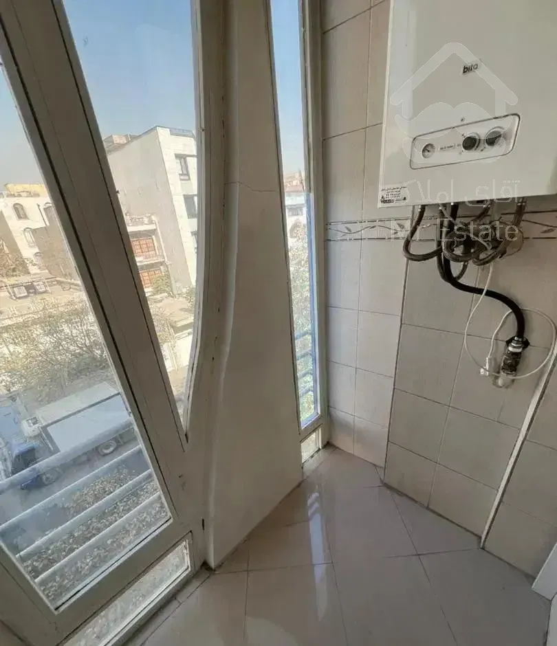 ۷۰ متر / ۲ خواب / تکواحد / طبقه ۳