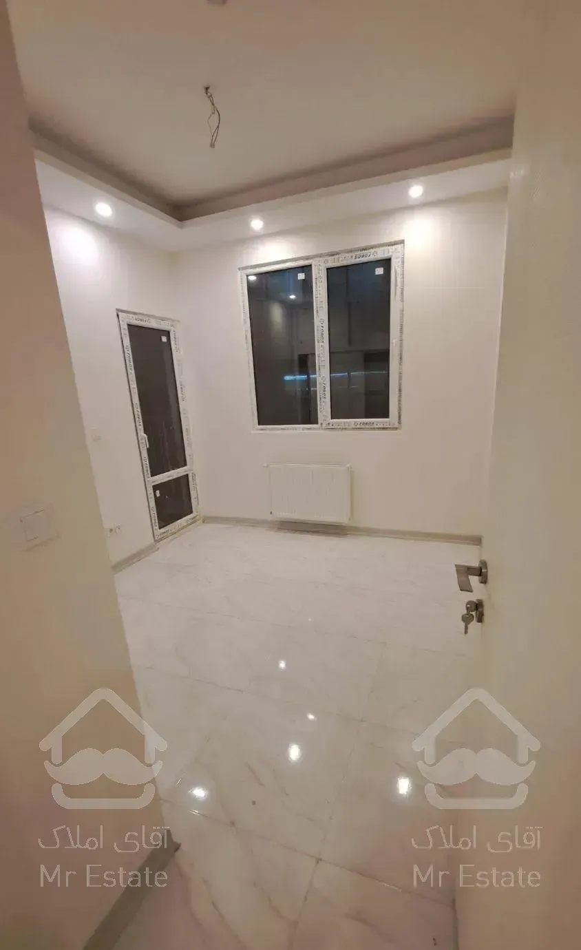 ۸۵ متری دو خواب/کلید نخورده/تک واحدی