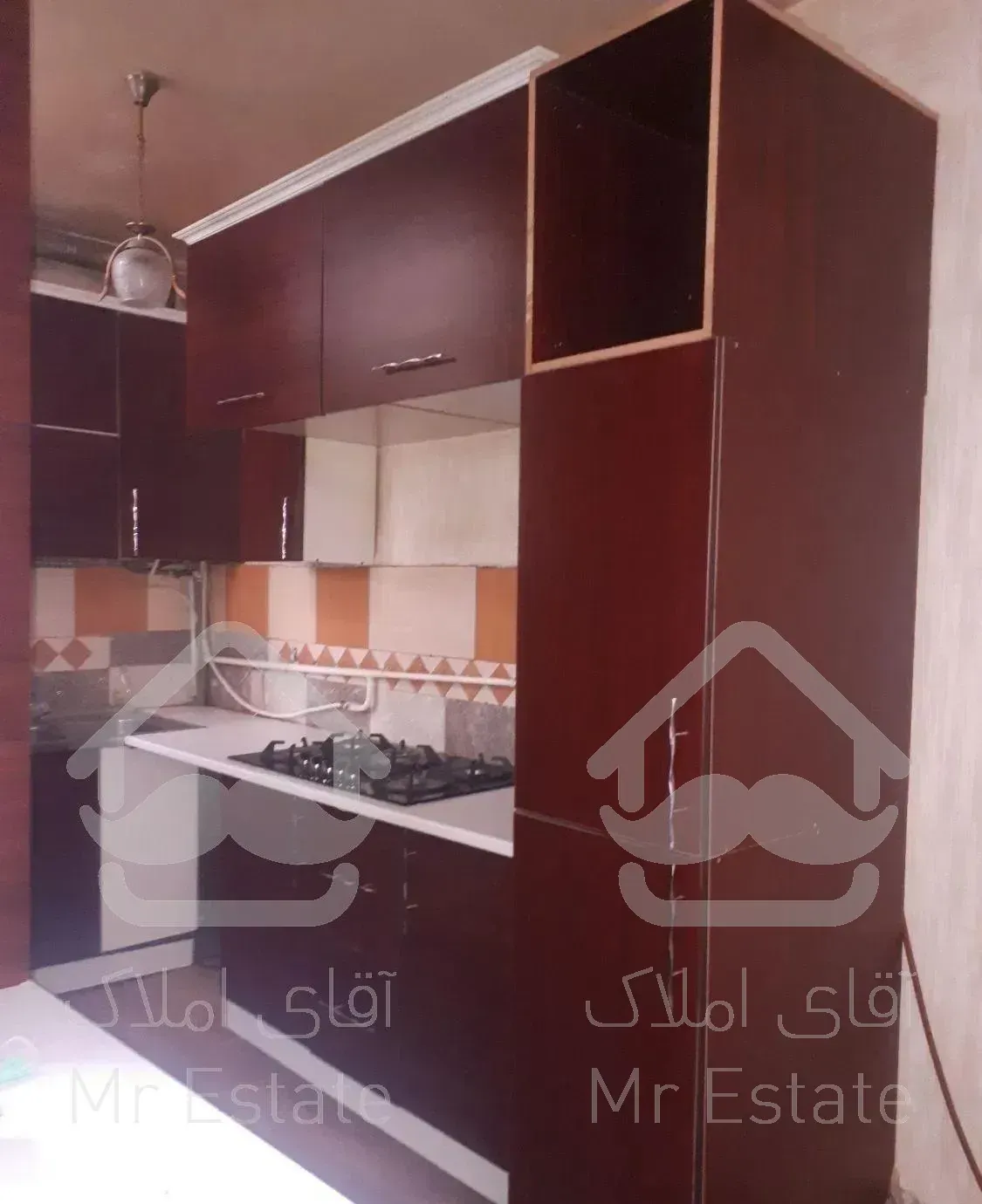 ۵۲متری با آسانسور زاهدگیلانی شمالی