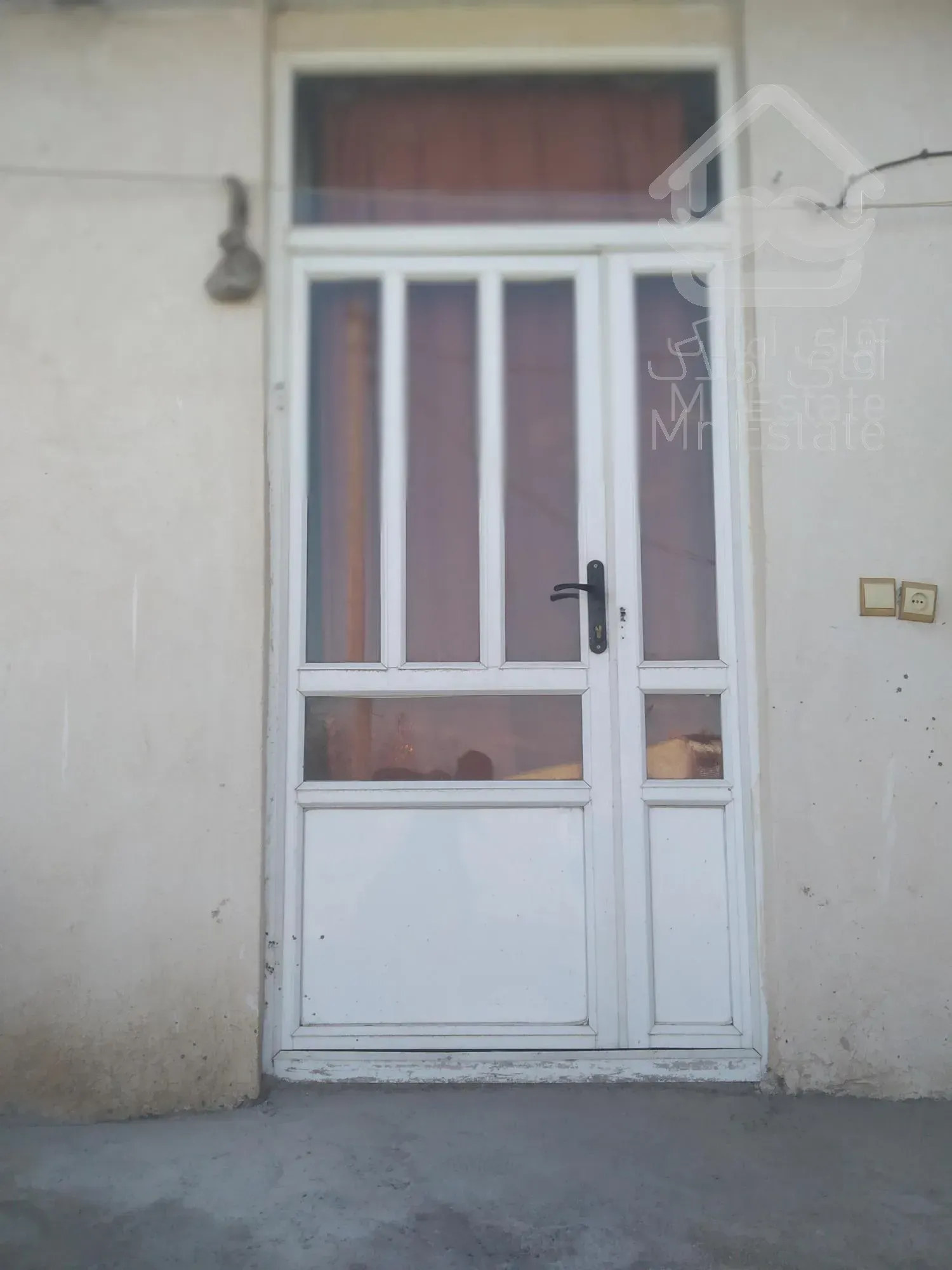 ویلا باغ، 200 متر