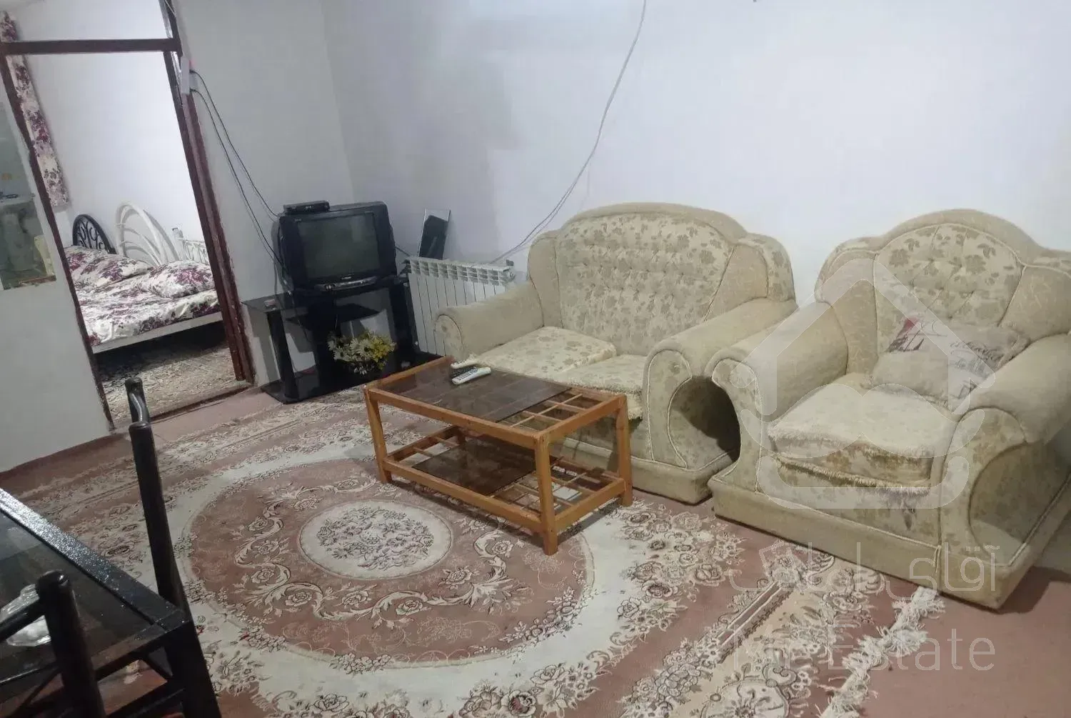 سوییت یک خوابه با کولر و پارکینگ