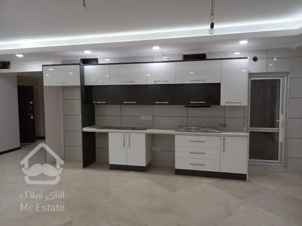 اجاره و رهن دفتر کار موقعیت اداری تجریش 100  متر لاکچری