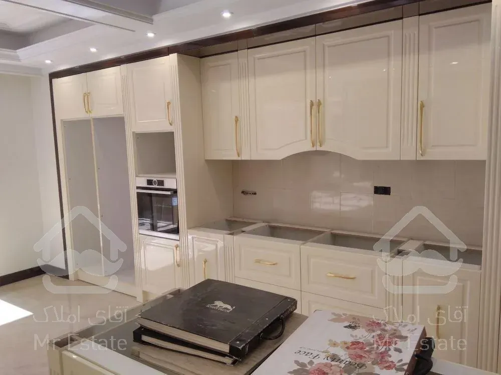 خرید آپاتمان 265  متری در بهترین لوکیشن منطقه با تراس قابل چیدمان