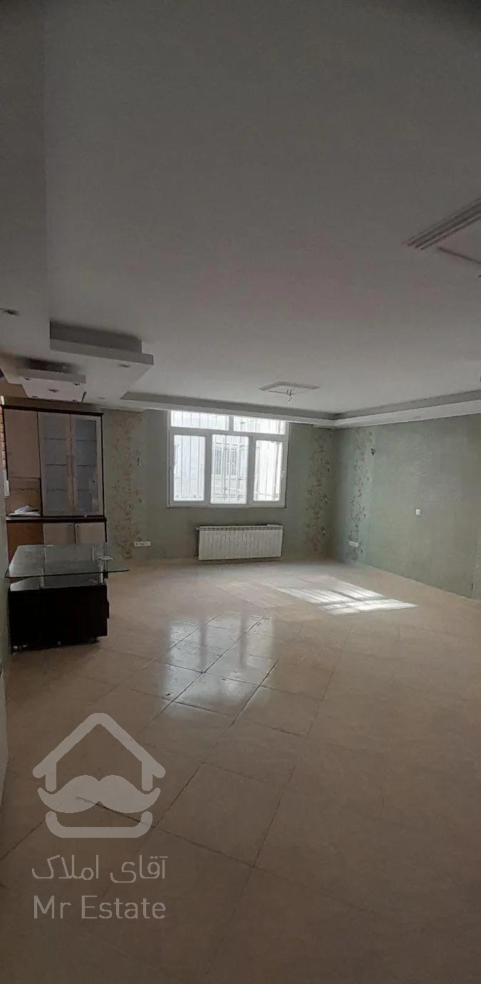 آپارتمان۱۱۰ متری۳ خواب  قابل تبدیل