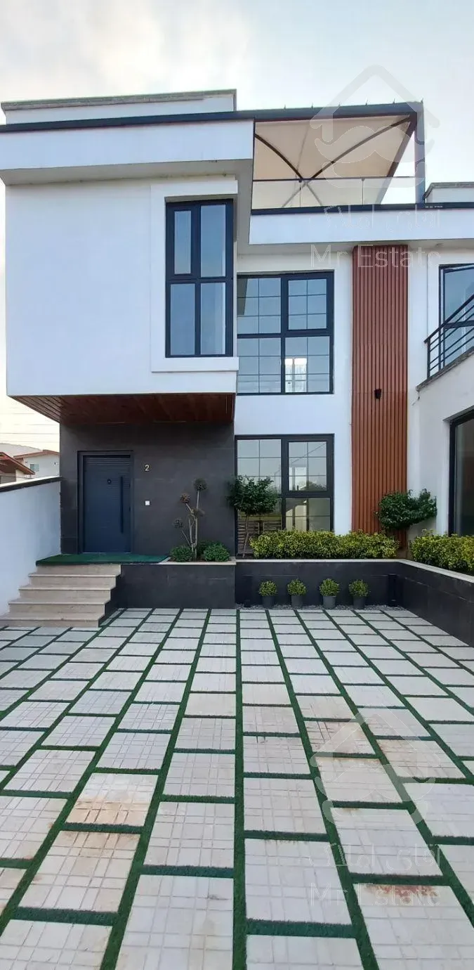 ویلا شهرکی استخردار فول امکانات