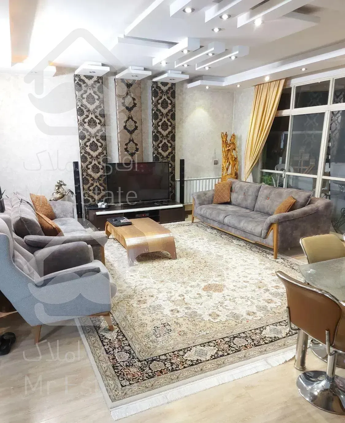 مشتاق دوم مهران ۱۷۰متری۳خوابه بازسازی شده