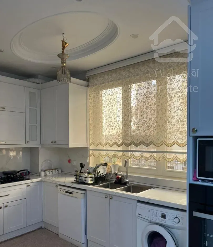 80متر2پارکینگ/20مترپاسیو اختصاصی/پونک