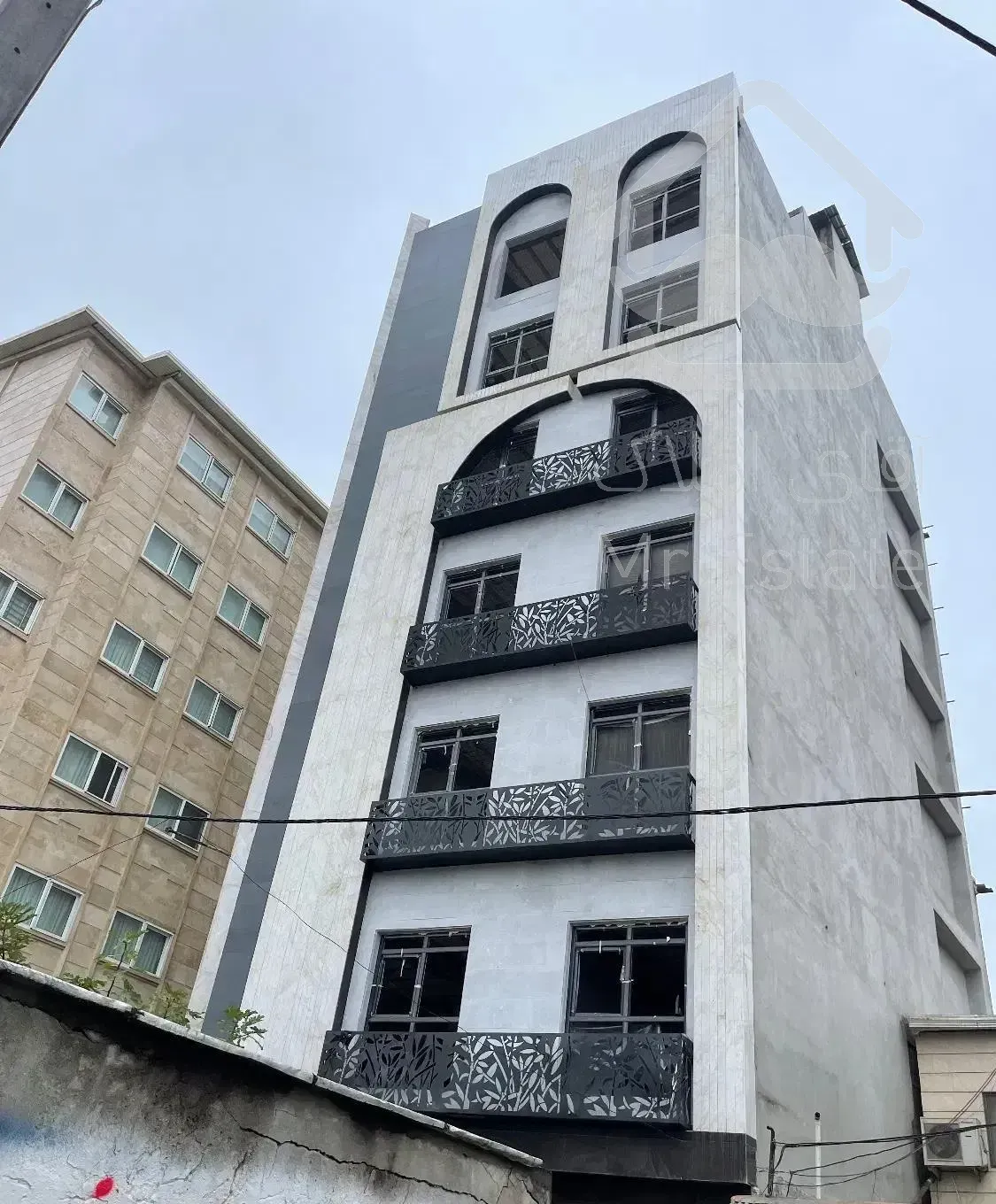 ۷۲ متر نوساز ساحلی ، شمال بلوار آزادی