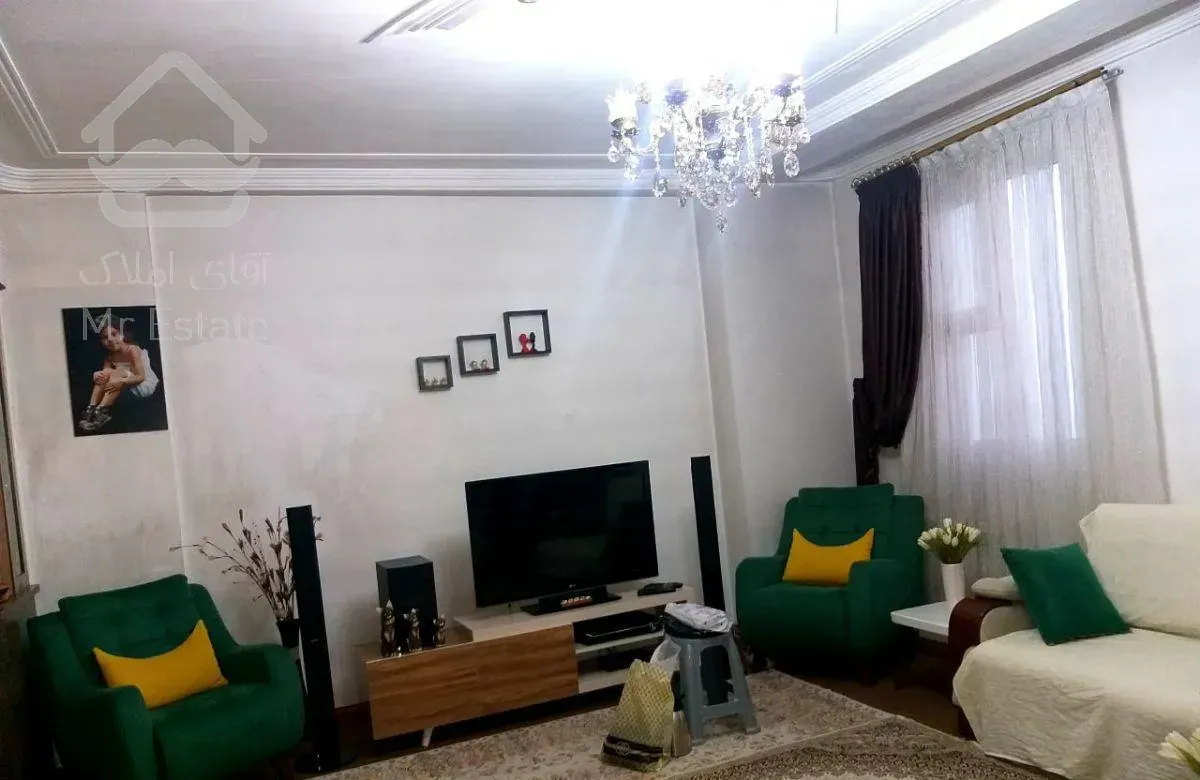 68 متر خ فتحی