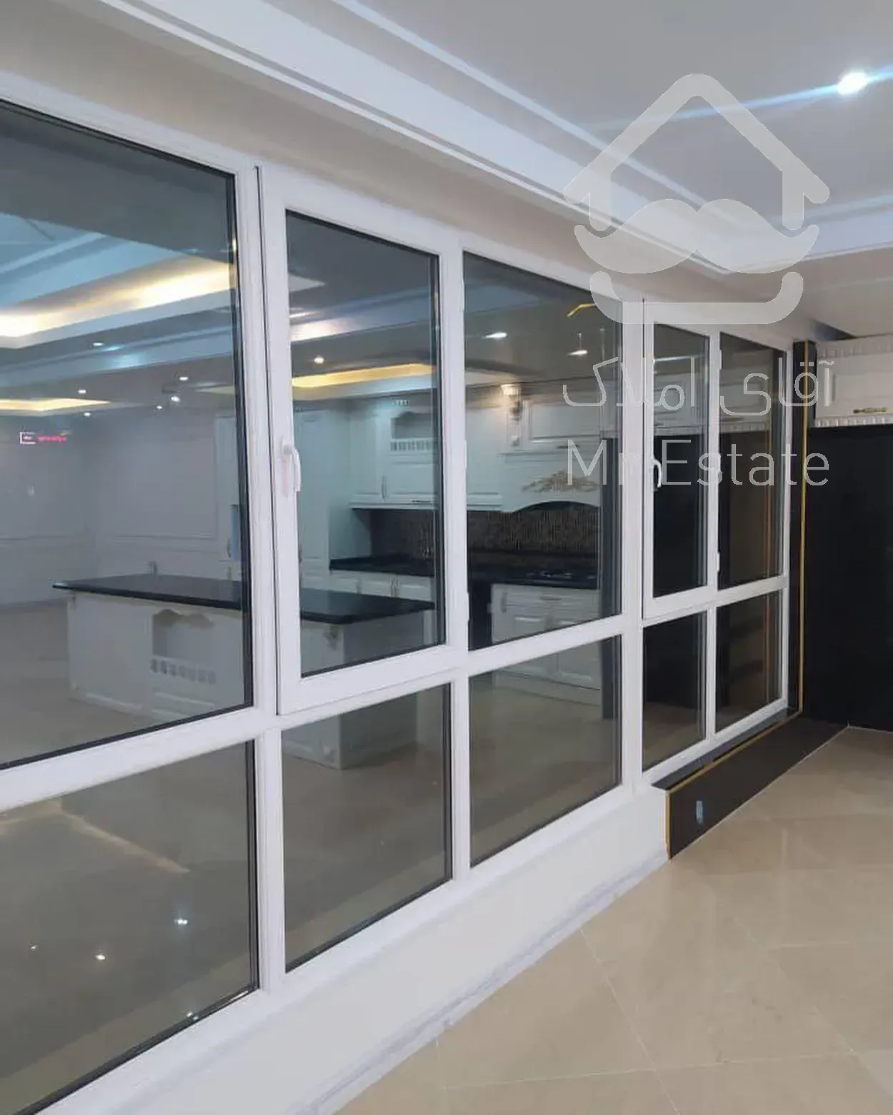 هایپرلوکس ترین سازه اعیان نشین