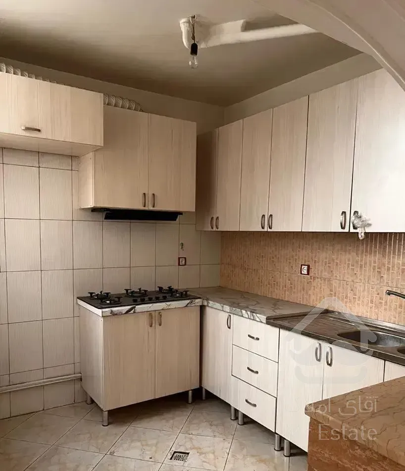 بلوار گلاب ۷۵ متر / ۲ خواب / با پارکینگ / آکواریوم