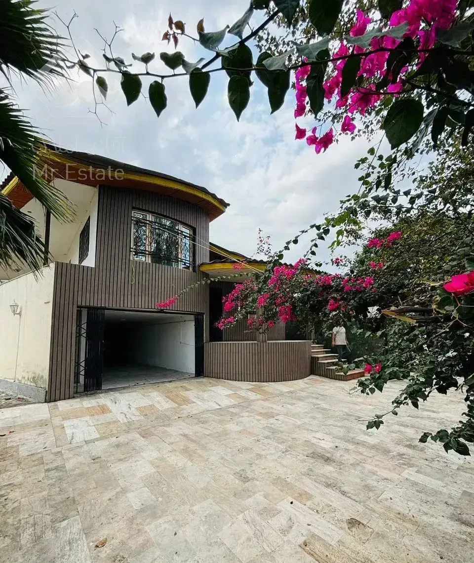 ویلا باغ همه چی تموم ویو بینظیر رودخانه و جنگل