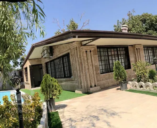 ویلا باغ ۵۰۰متری  شهرکی