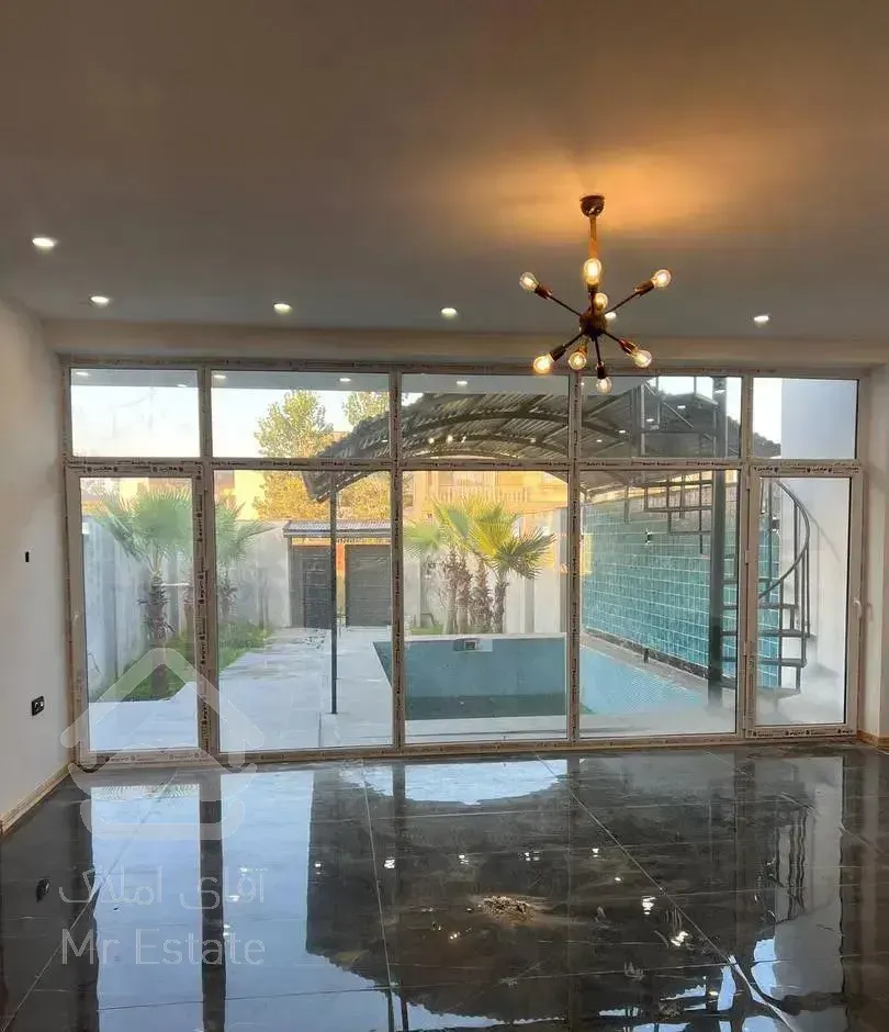 ویلا استخردار/ خانه دریا/ سند تک برگ