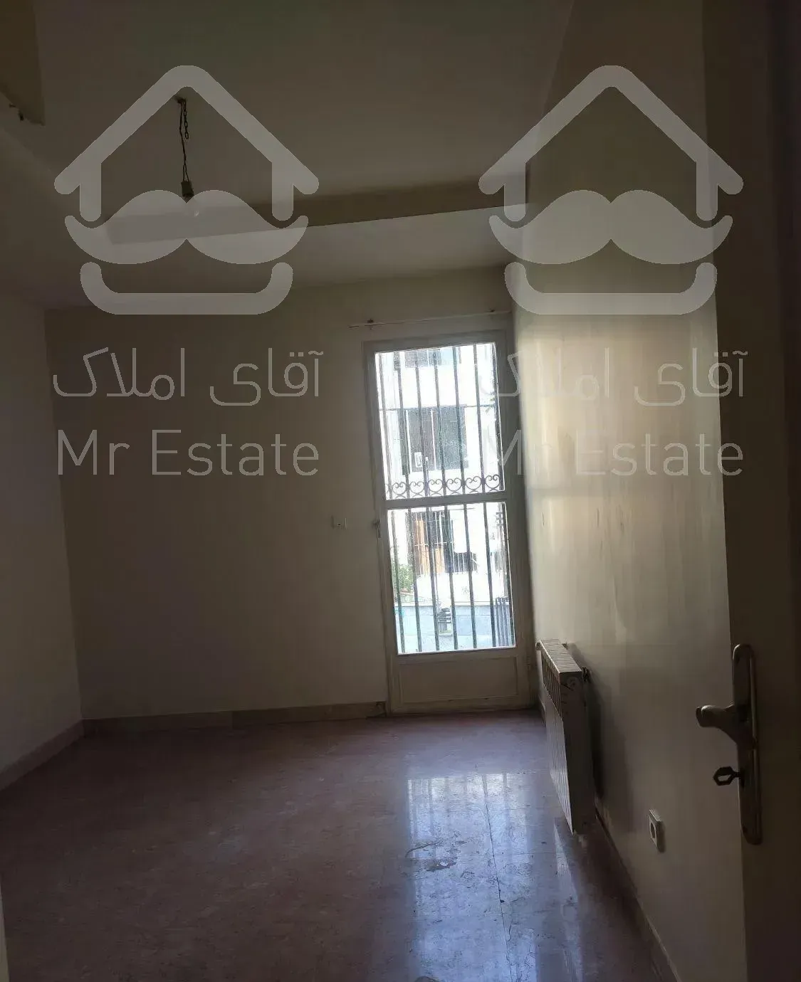 113 متر مسکونی وزرا