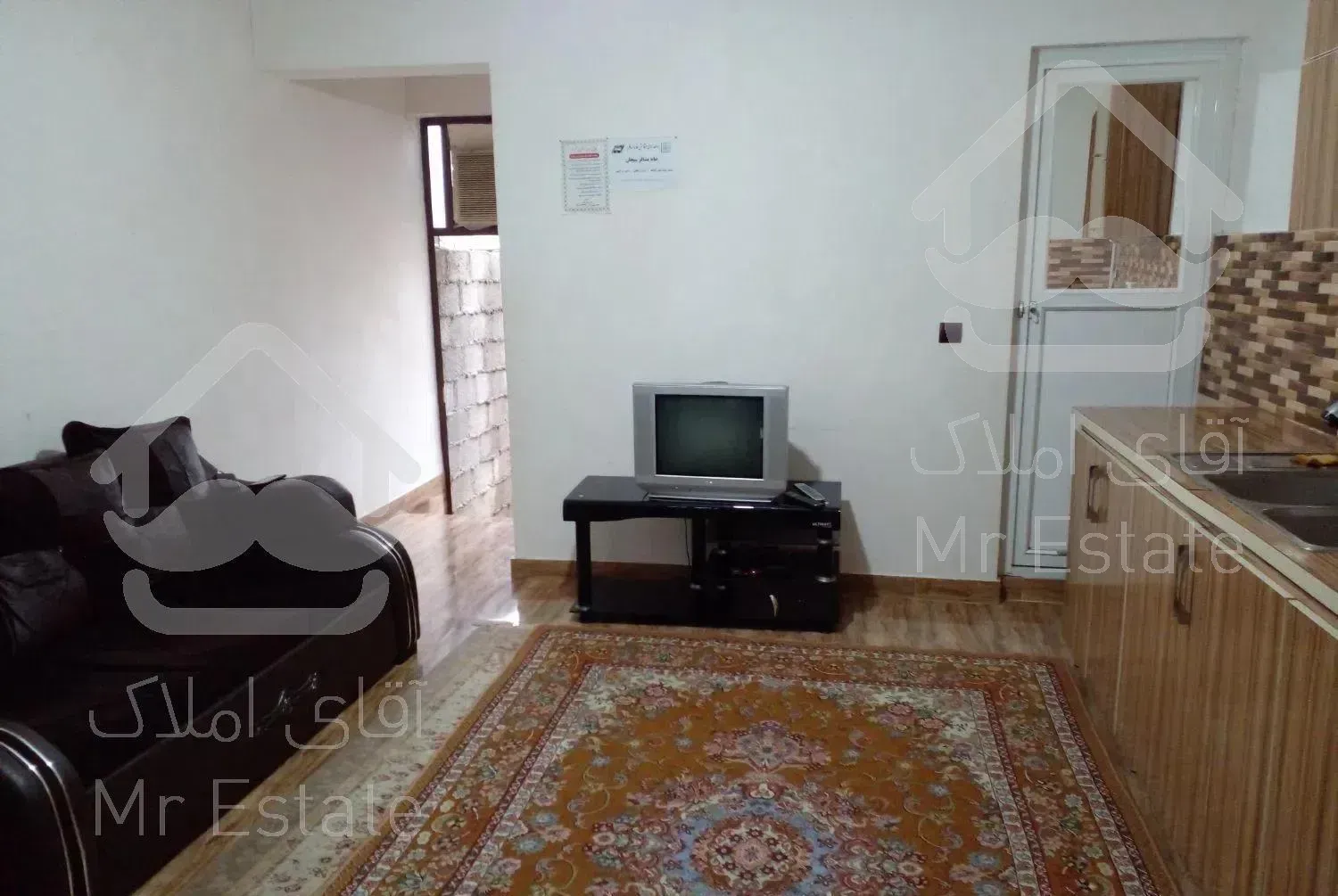 دوخوابه تمیز نوساز با کولر و پارکینگ