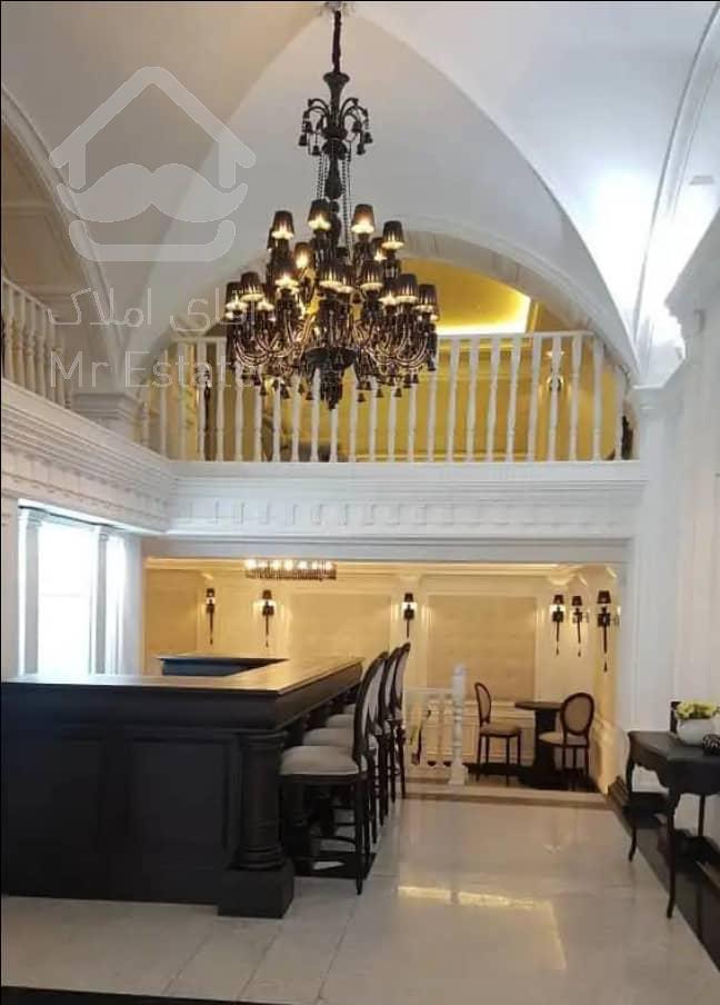 فروش آپارتمان فرمانیه شرقی ، سنبل ، ۳۰۰ متر۴ خوابه